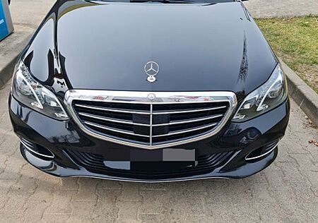 Mercedes-Benz E 400 4MATIC T -AHK, Motor 40tkm