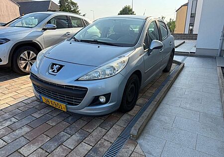 Peugeot 207 Filou 95 VTi Filou
