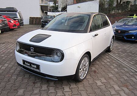 Honda e Advance-Paket + Illumination Paket