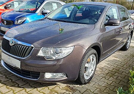 Skoda Superb Ambition BiXenon BT Sitzheizung Export