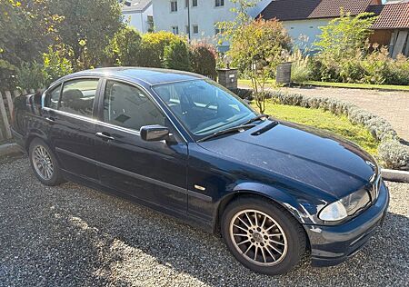 BMW 320i E46 Sportsitze Klima SHD Scheckheft TÜV