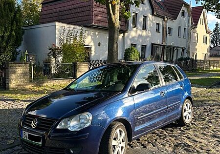 VW Polo Volkswagen 1.4 Tour Tour