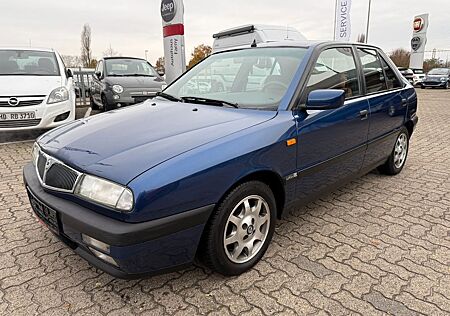 Lancia Delta LX
