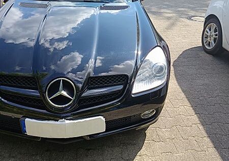 Mercedes-Benz SLK 300 -