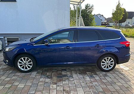 Ford Focus 1,0 EcoBoost 92kW Titanium Turnier Tit...