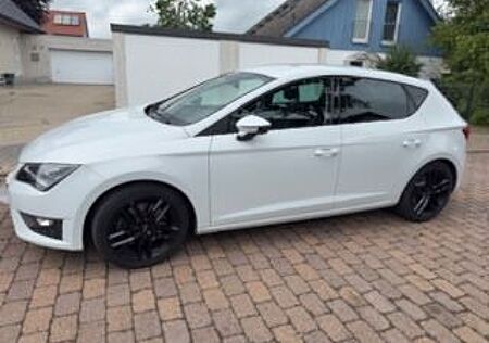 Seat Leon 1.8 TSI 132kW Start&Stop FR DSG FR