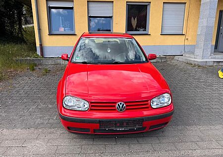 VW Golf Volkswagen 1.4 Basis