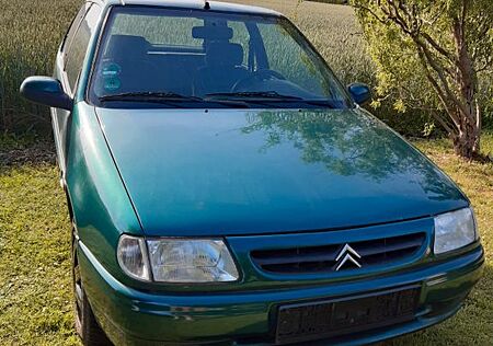 Citroën Saxo 1.1 mit TÜV
