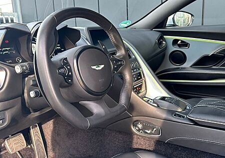 Aston Martin DBS Superleggera Coupe
