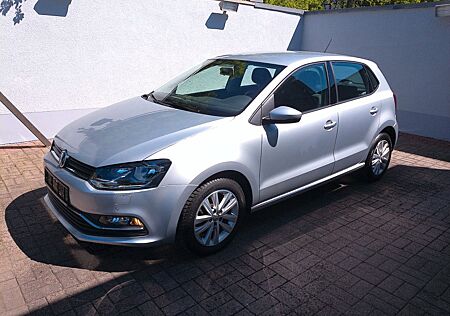 VW Polo Volkswagen 1,2 TSI BMT Comfortline AHK Alu GJR