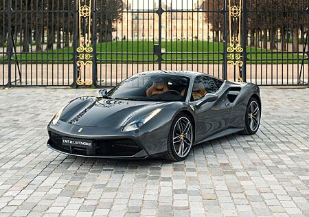 Ferrari 488 GTB Coupé - Grigio Silverstone, 21 300 kms