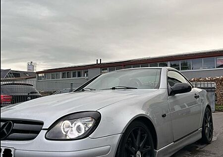 Mercedes-Benz SLK 200 -Cabrio