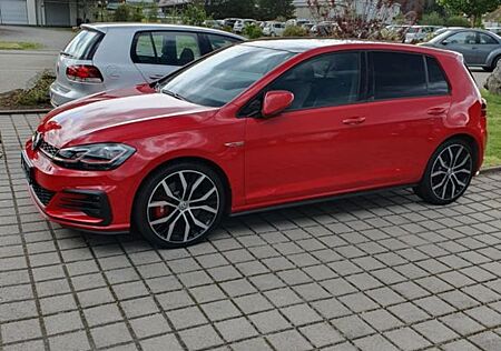 VW Golf Volkswagen VII GTI Performance Standh. DCC