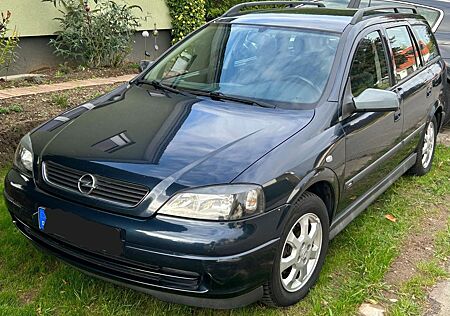 Opel Astra 1.6 -