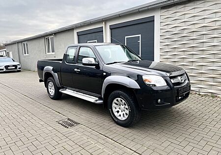 Mazda BT-50 Pickup - 4 Setzer - 6 Zylinder Motor