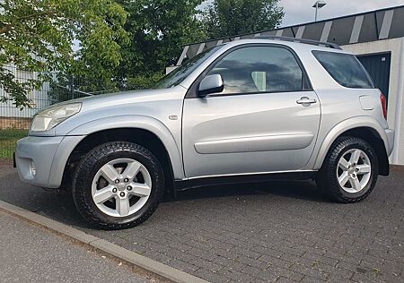 Toyota RAV 4 2.0-l- 4x4 Allrad