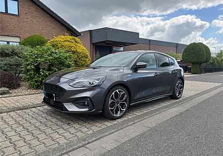 Ford Focus ST-Line | 182PS | TOP Ausstattung