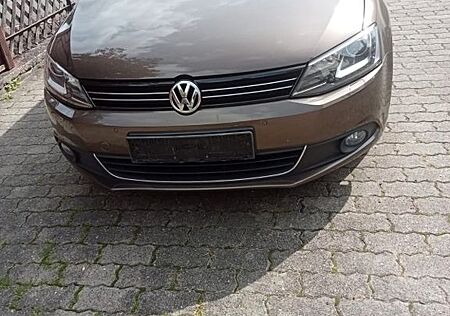 VW Jetta Volkswagen 1.4 TSI Highline Highline