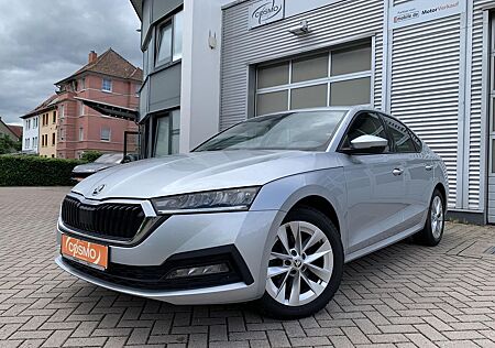 Skoda Octavia 2.0TDI DSG Limo. AHK+Virtual+Sitzhz+Temp