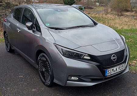 Nissan Leaf 150 PS 39KWH N-CONNECTA *Winterpaket / LED*