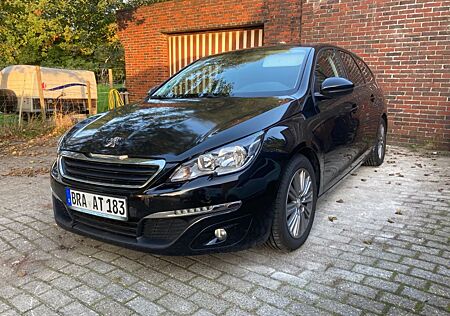 Peugeot 308 gebraucht kaufen Peugeot 308 BlueHDi 150 Allure SW Allure