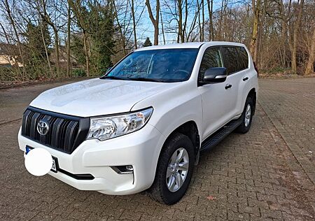 Toyota Land Cruiser 2.8 D-4D Automatik -