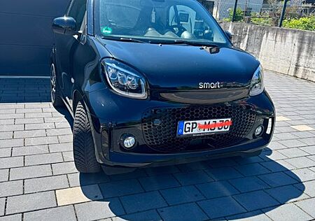 Smart ForTwo coupé 60kW EQ Batterie -Exclusive-Paket