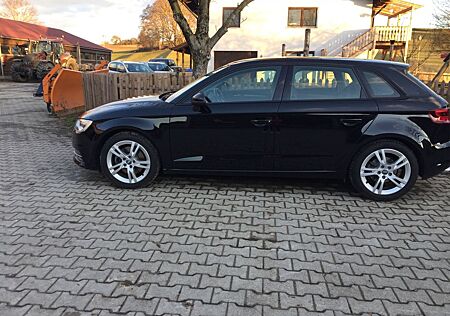 Audi A3 1.8 TFSI Quattro Sportback