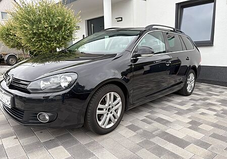VW Golf Volkswagen 1.6 TDI Variant mit Anhängerkupplung