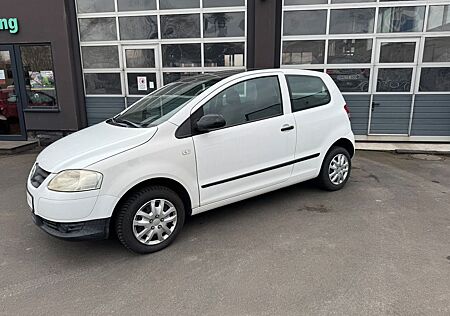 VW Fox Volkswagen Basis*HUAU neu*AC*Allwetterreifen*