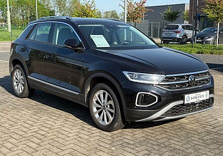 VW T-Roc Volkswagen Style 1.5 TSI 110kW AHK + SH + RFK + ACC