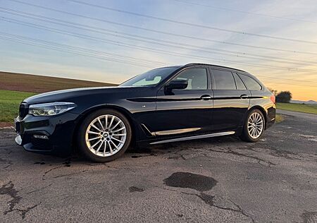 BMW 520 G31 M-Paket 360° Gesten Pano Displaykey Ahk HUD