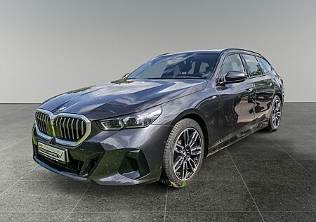 BMW 520 d xDrive Touring, M-Sport, AHK, ACC, Pano,