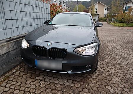 BMW 116i 1er -F20 / Steuerkette Neu! / TÜV Neu