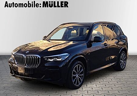 BMW X5 30 d xDrive M Sport HUD StandHZG AHK-klappbar