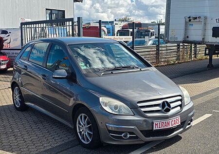 Mercedes-Benz B 170 B -Klasse /AUTOMATIK/SHZ/PDC/NAVI