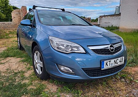 Opel Astra J Sports Tourer 1.7 CDTI Edition