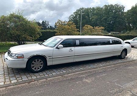Lincoln Town Car Strechlimousine