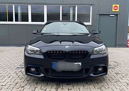 BMW 530d Touring A Luxury Line MPAKET PANORAMA DACH