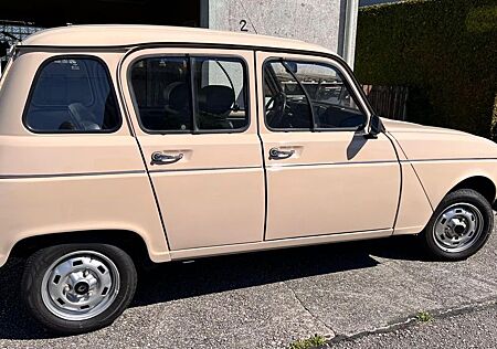 Renault R 4 GTE Oldtimer 1A Zustand BJ 1982