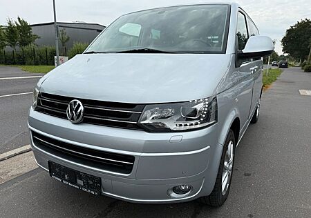 VW T5 Transporter Volkswagen Bus Multivan Highline 4Motion