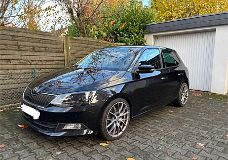 Skoda Fabia | 110PS | DSG | 8x Bereift