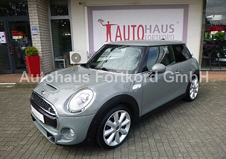 Mini Cooper S - Automatik - Navi, TLeder, LED, HU, PD