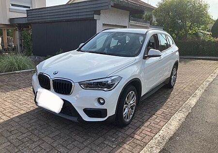 BMW X1 sDrive18i Advantage Advantage