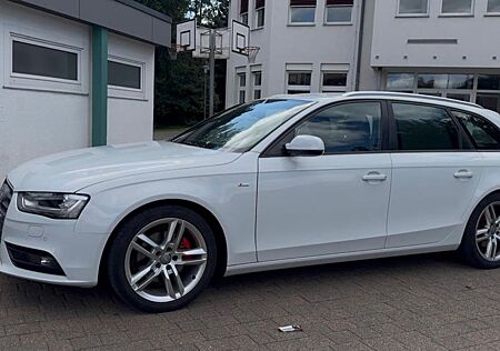Audi A4 Quattro S-Line Vollausstattung Sportlich