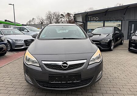 Opel Astra J Sports Tourer Selection Tuv bis 05.2027