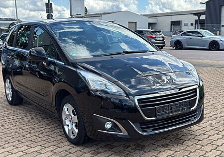 Peugeot 5008 Active*NAVI*PANO*7-SITZE*EURO6*