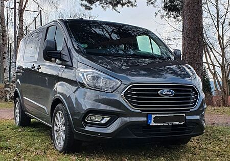 Ford Tourneo Custom Titanium L1 8 Sitzer