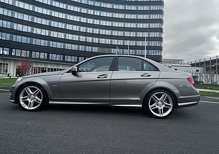 Mercedes-Benz C 300 Lim. CDI 4-Matic VOLLAUSSTATTUNG