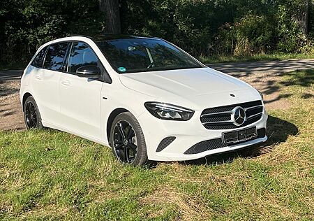 Mercedes-Benz B 250 e DCT -